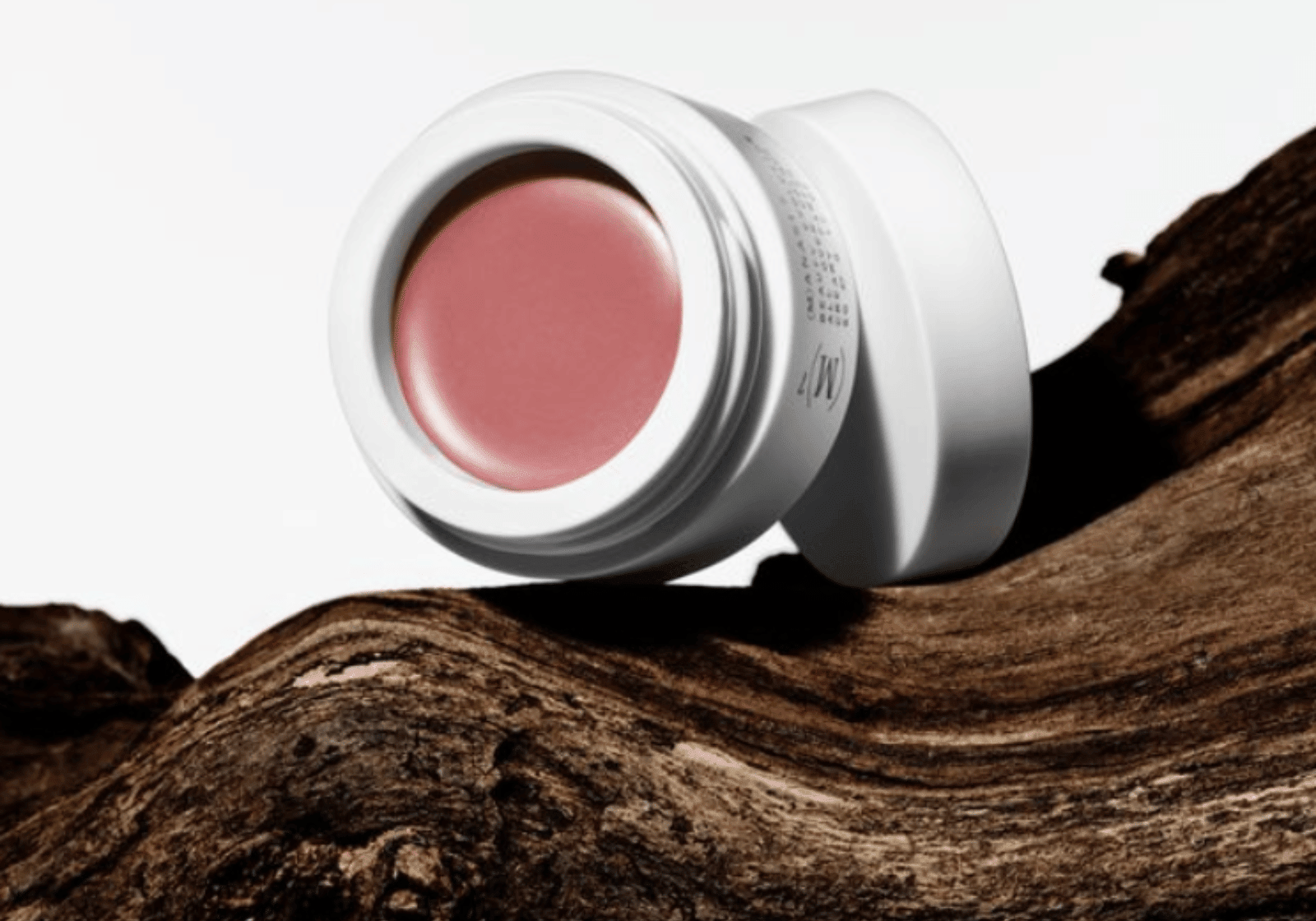 The Philosophy Behind (M)anasi 7 - Ara'kai Beauty Copenhagen