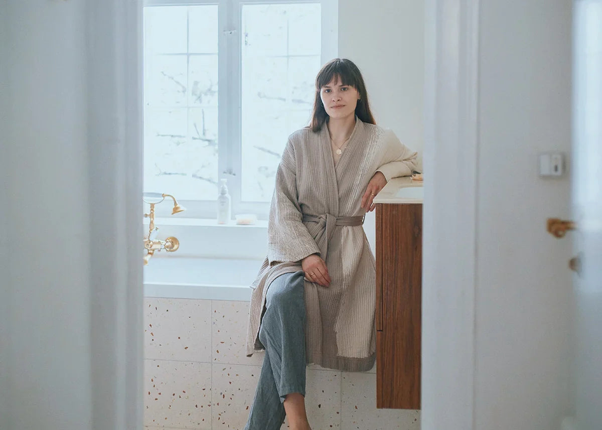 Ara'kai Bathroom Stories with Yulianna Sardar-August