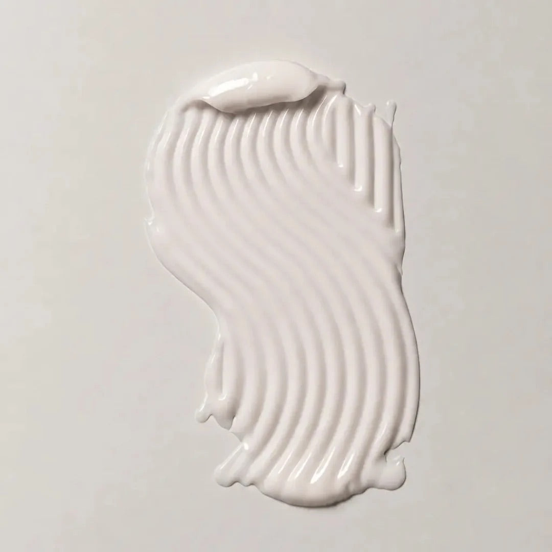 Swatch of DAMDAM Ginkgo Bouncy Water Cream showing its light, whipped gel-cream texture